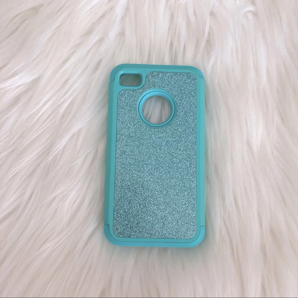 Set of 2 iPhone 4 cases